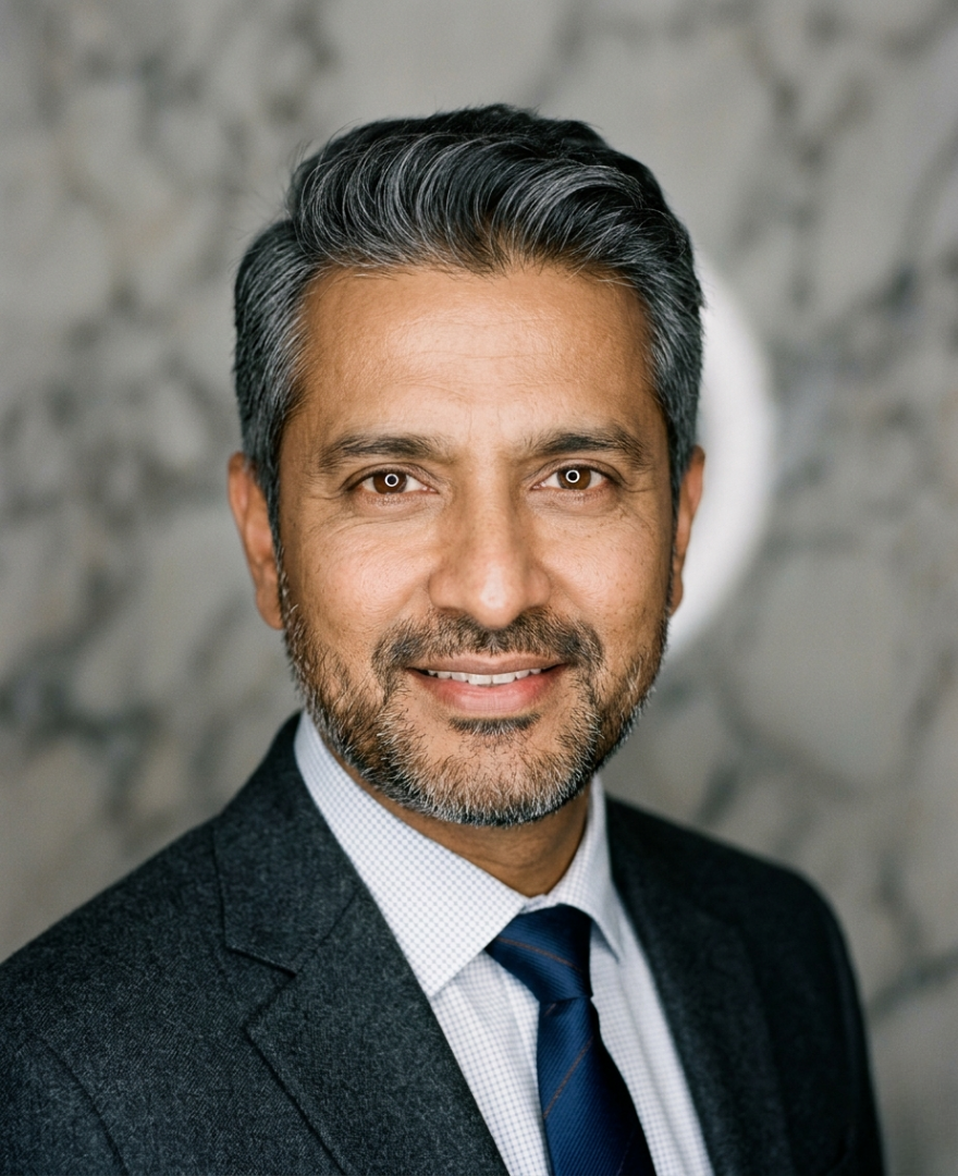 Business owner — portrait 4